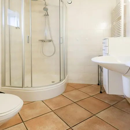 In Sint Maartenszee For 6 *